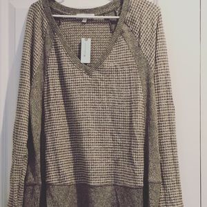 NWT V-Neck Waffle Knit Top
